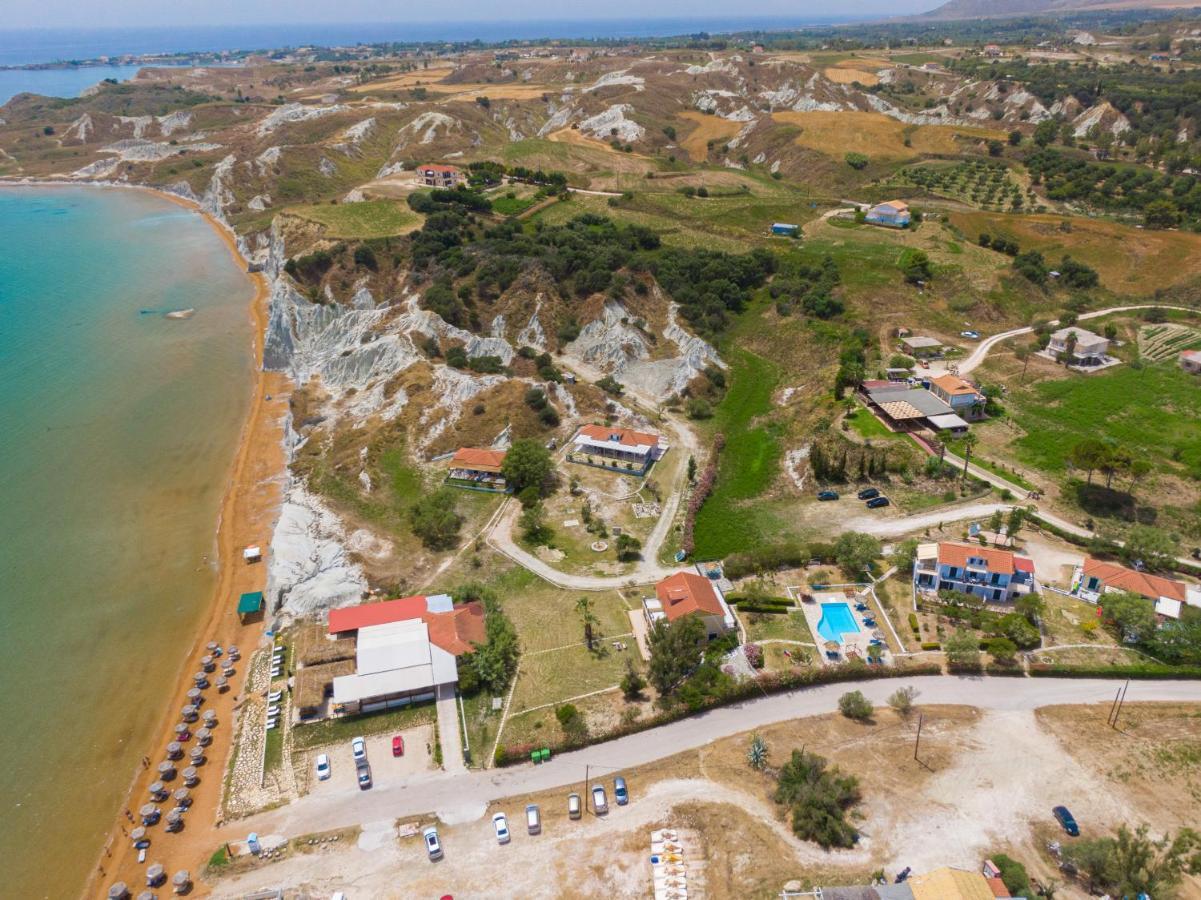 Xi Beach XI Village المظهر الخارجي الصورة
